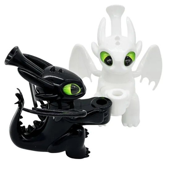 6" BLACK DRAGON SILICON WATER PIPE 6" BLACK DRAGON SILICON WATER PIPE