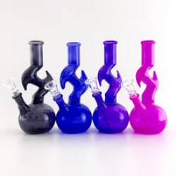 8" ZIGZAG TRIANGULAR WATERPIPE 8" ZIGZAG TRIANGULAR WATERPIPE